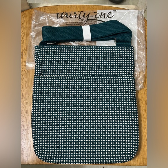NIP Thirty One Teal & Cream Check Pattern Fabric Crossbody Bag - Picture 2 of 2